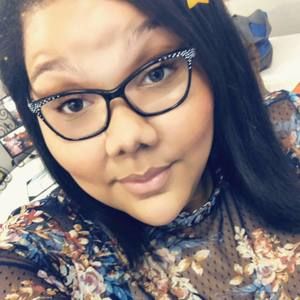 Meet your Posher, Renee